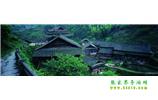 張家界、天子山、寶峰湖/黃龍洞、鳳凰古城、德夯大峽谷 苗族風(fēng)情五日游