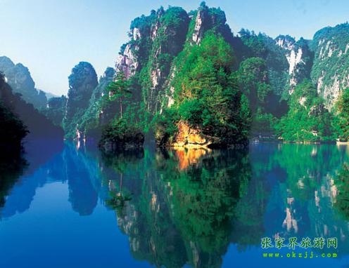 【長沙往返線路4】張家界、天子山、黃龍洞、天門山、鳳凰古城五日游